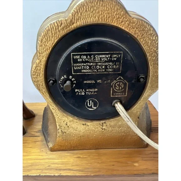 VINTAGE Gold TONE METAL HORSE & CLOCK  MOVEMENT BY UNITED MADE IN USA- Works! - Picture 7 of 11